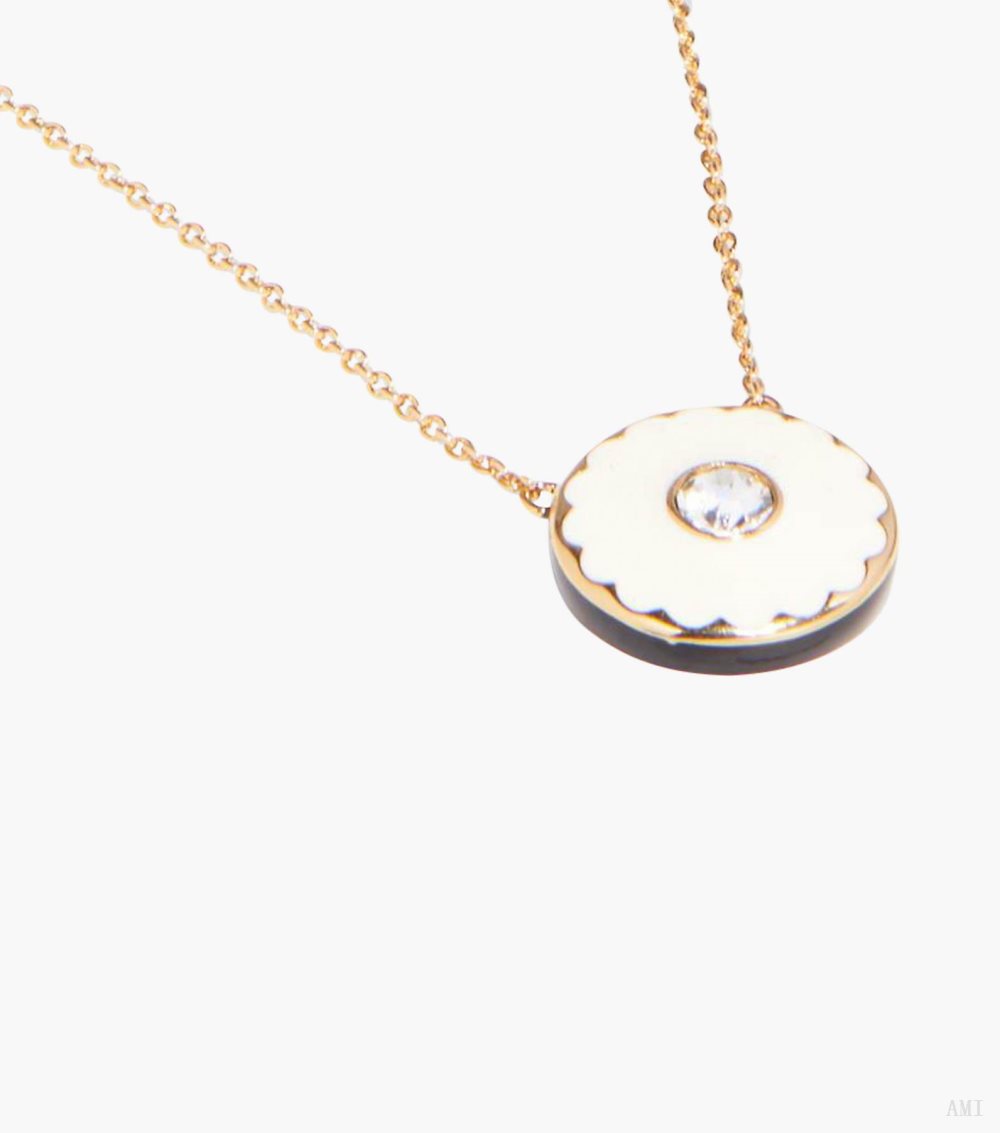 The Medallion Pendant - Cream/Gold